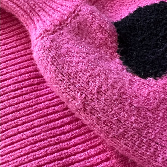 Pink Heart Pattern Sweater - Picture 8 of 8